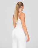 SoftLine Sculpted Essential Mid Tank Avec Maintien intégré | Coconut Milk