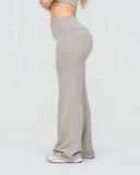 Softline | The Fold-Over Legging - VENOVA